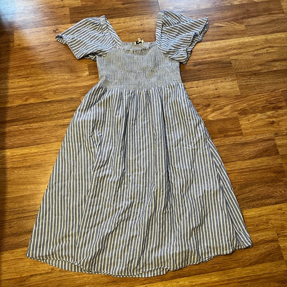 Blue and White Striped Smocked Madewell Dress Size L
